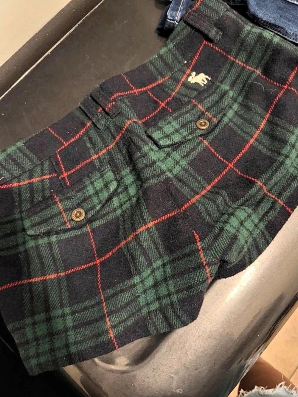 Abercrombie & Fitch Plaid Shorts in Black & Green Size